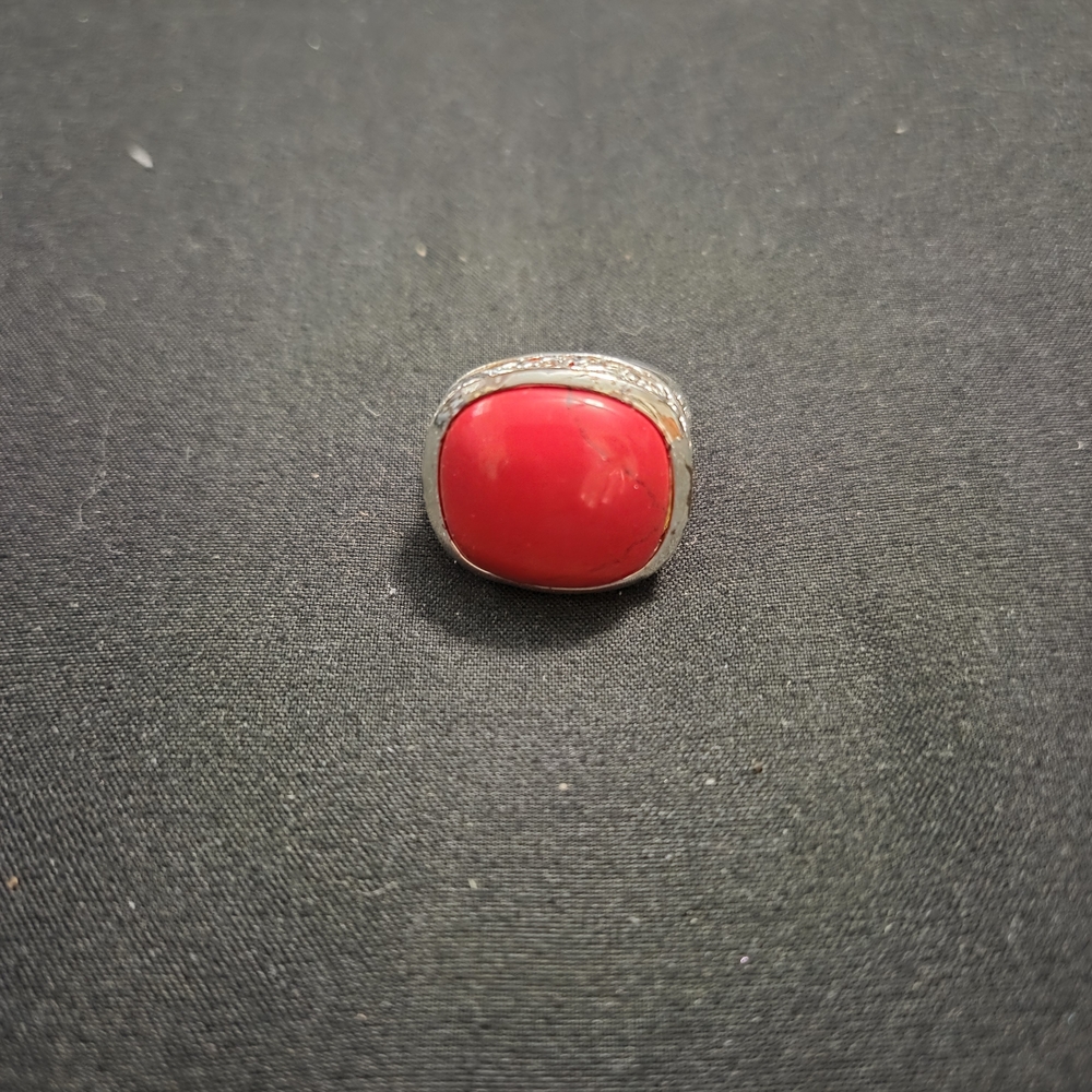 Elegant Red Silver-Tone Women's Ring